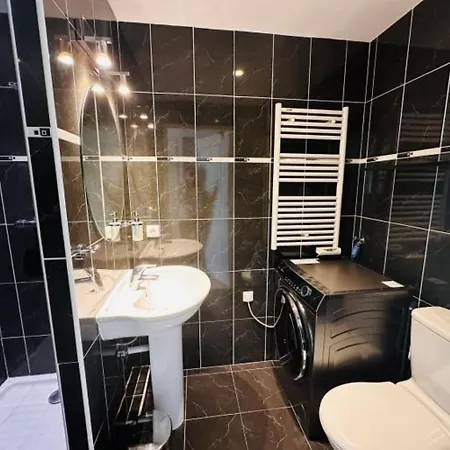 Bristol Park Ap4467 By Riviera Homes *